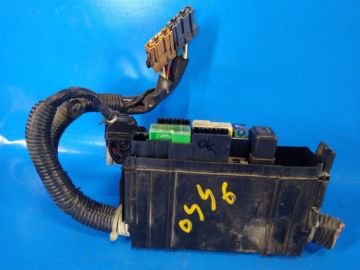 Skrzynka bezpieczników komora silnika NISSAN SENTRA B17 12-21