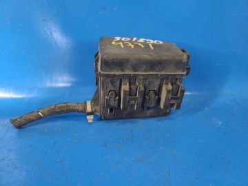 Skrzynka bezpieczników komora silnika MITSUBISHI MIRAGE 13-