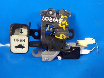 zamek pokrywy bagażnika MAZDA MX-5 15-