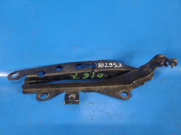 Zawias maski lew. VOLVO XC70 00–07