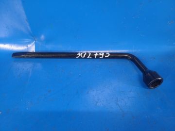 klucz do kół TOYOTA CAMRY 40 06-11