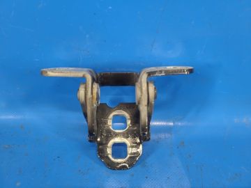 Górny zawias drzwi tyl. lew. DODGE CALIBER 06-11