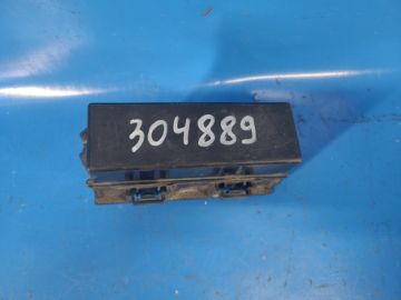 Skrzynka bezpieczników komora silnika CHRYSLER 200 10-14