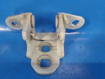 Górny zawias drzwi przed. lew. CHRYSLER 200 10-14