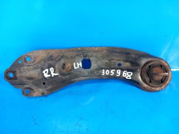 Wzdłużne ramię tylnego zawieszenia lew. CHRYSLER 200 10-14