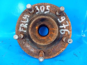 Piasta przed. lew. CHRYSLER 200 10-14