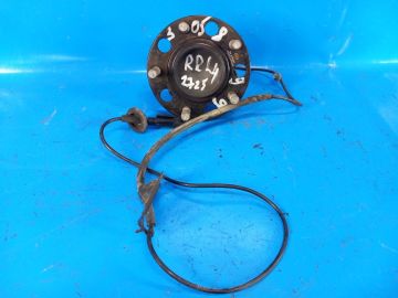 Piasta tyl. lew. CHRYSLER 200 10-14