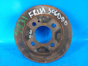 Przednia tarcza hamulcowa lew. MITSUBISHI MIRAGE 13-