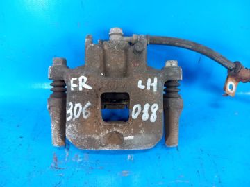 Zacisk hamulcowy przed. lew. MITSUBISHI MIRAGE 13-