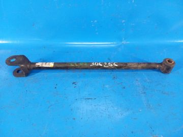 Poprzeczne ramię tylnego zawieszenia TOYOTA CAMRY 40 06-11