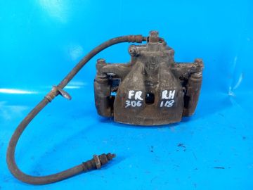 Zacisk hamulcowy przed. praw. TOYOTA CAMRY 40 06-11