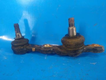 Sworzeń kulowy praw. LEXUS IS250/350 05-13