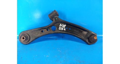 Dolne ramię przedniego zawieszenia praw. SUZUKI SX4 06-13