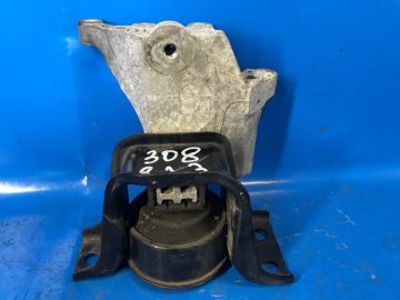 Górna poduszka silnika praw. NISSAN SENTRA B17 12-21