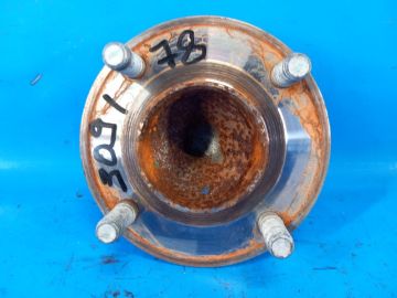 Piasta tyl. FORD ECOSPORT 18-22