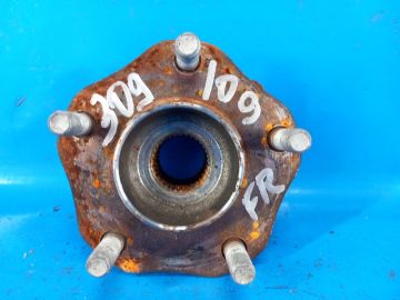 Piasta przed. NISSAN PATHFINDER R52 12-21