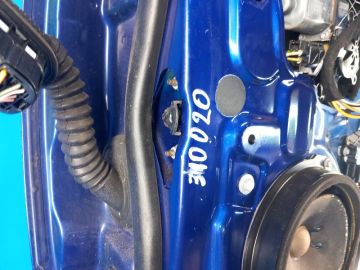 Ogranicznik drzwi przed. praw. FORD FUSION 14-