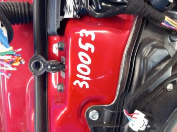 Ogranicznik drzwi przed. praw. MAZDA 3 BL 09-13