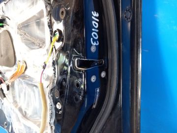 Zamek drzwi przed. praw. TOYOTA PRIUS - 20 03-11