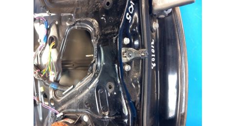 Ogranicznik drzwi przed. lew. TOYOTA PRIUS - 20 03-11