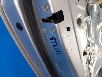 Zamek drzwi tyl. lew. NISSAN SENTRA B17 12-21