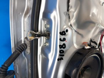 Ogranicznik drzwi tyl. praw. MITSUBISHI OUTLANDER XL 05-13