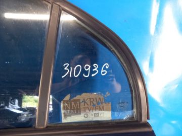 Stała szyba drzwi tyl. lew. HONDA CIVIC ES 00-05