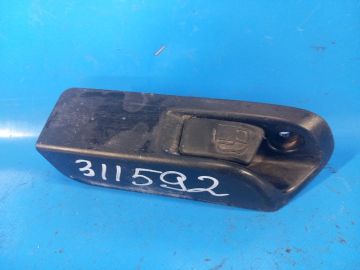 Przycisk otwierania wlewu paliwa TOYOTA PRIUS PLUS 11-14