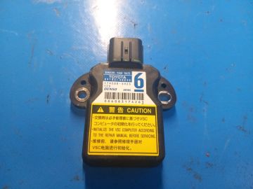 czujnik prędkości kątowej TOYOTA PRIUS PLUS 11-14