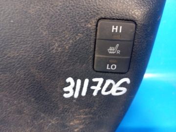 Przycisk praw. TOYOTA PRIUS 16-