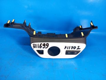 Osłona deski rozdzielczej TOYOTA PRIUS 16-