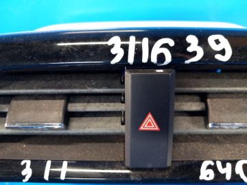 przycisk awaryjnych świateł TOYOTA PRIUS 16-