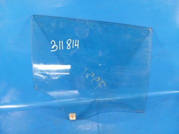 Szyba drzwi tyl. praw. MAZDA 3 BL 09-13