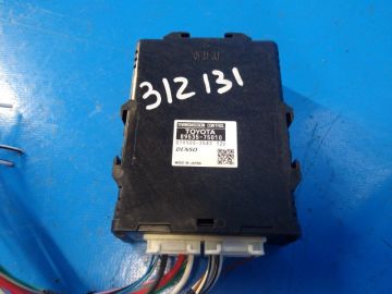 Moduł sterowania automatycznej skrzyni biegów TOYOTA PRIUS - 30 09-17
