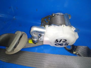 Pas bezpieczeństwa przed. praw. TOYOTA PRIUS - 30 09-17