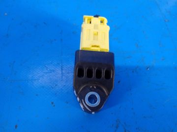 czujnik uderzenia TOYOTA PRIUS - 30 09-17