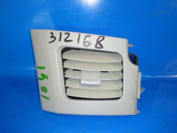 Deflektor powietrza praw. TOYOTA PRIUS - 30 09-17