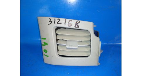 Deflektor powietrza praw. TOYOTA PRIUS - 30 09-17 Deflektor powietrza praw. TOYOTA PRIUS - 30 09-17