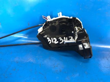 Zamek drzwi tyl. praw. TOYOTA PRIUS 16-