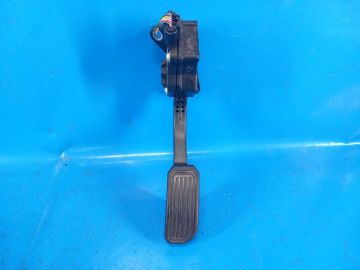 Pedał gazu TOYOTA PRIUS - 30 09-17