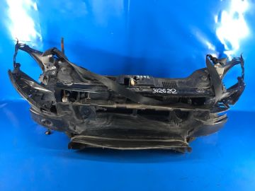 Pas przedni VOLVO C70 05-13