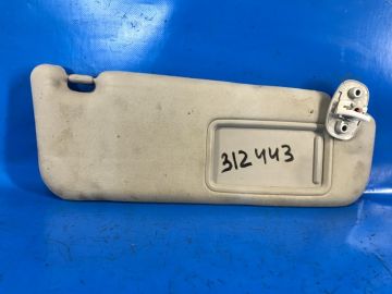 osłona przeciwsłoneczna praw. TOYOTA PRIUS PLUS 11-14