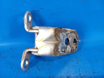 Dolny zawias drzwi przed. praw. NISSAN SENTRA B17 12-21