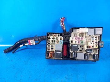 Skrzynka bezpieczników komora silnika FORD FOCUS 10-18