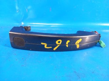 Zewnętrzna klamka drzwi przed. praw. FORD FOCUS 10-18