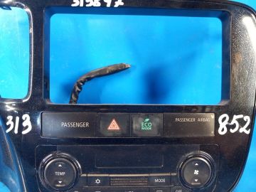 Panel przycisków deski rozdzielczej MITSUBISHI OUTLANDER GF 12-