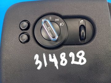 Moduł sterowania oświetleniem MINI COOPER (F56) 14-18