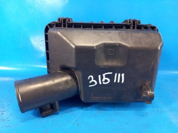 Obudowa filtra powietrza MITSUBISHI OUTLANDER XL 05-13