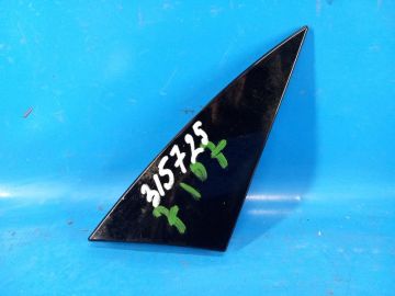 Osłona pokrywy bagażnika lew. TOYOTA PRIUS 16-