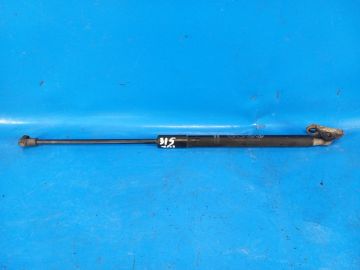 Amortyzator klapy bagaznika lew. TOYOTA PRIUS 16-